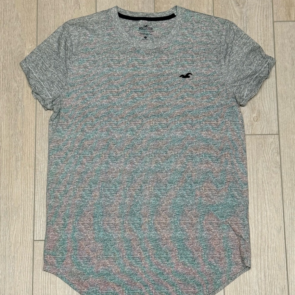 Hollister Gray Tee